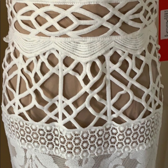 ML Monique Lhuillier Arabella Floral Lace Dress 4 - Picture 4 of 16